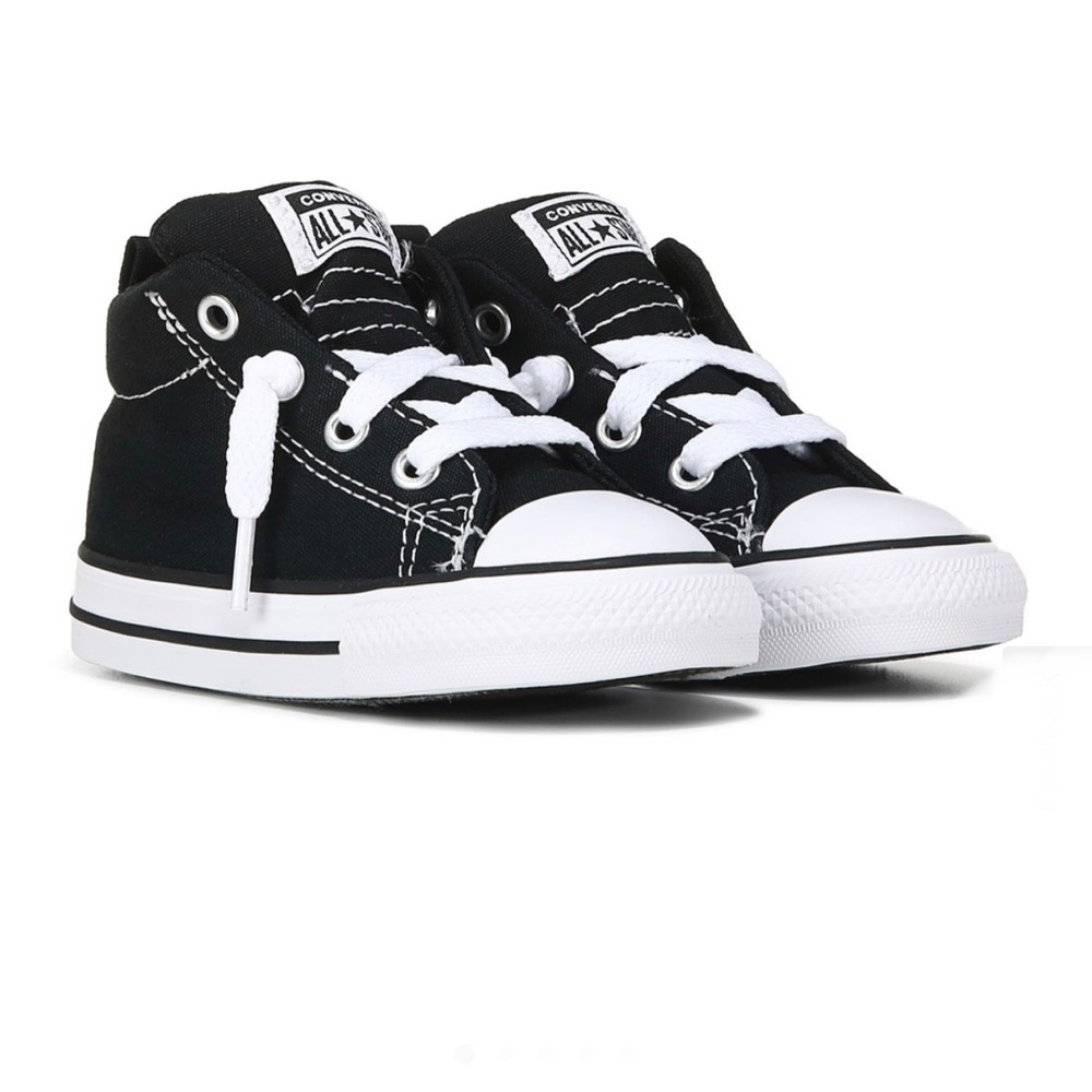 Toddler Converse  Mid Sneaker.